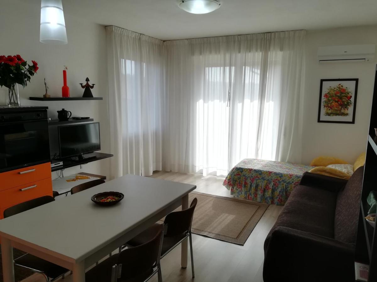 Sweet Irene Deluxe Apartment บาร์โดลิโน ภายนอก รูปภาพ